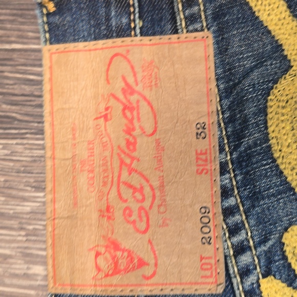SOLD on M.ercari!!  Ed Hardy Signature Logo Tiger Denim Men Size 32W 34L NWT - Picture 9 of 9